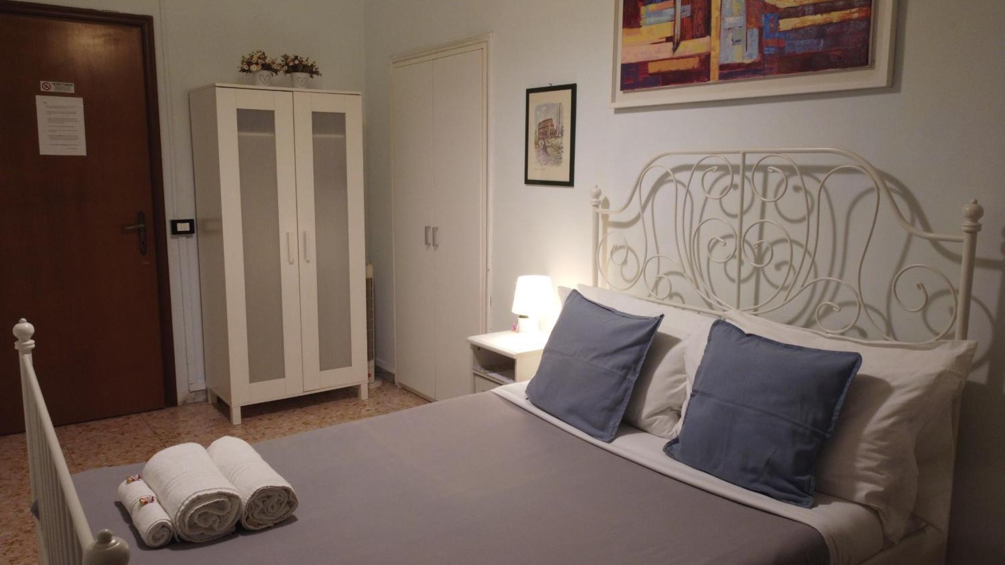 Colosseo B&B ローマ エクステリア 写真
